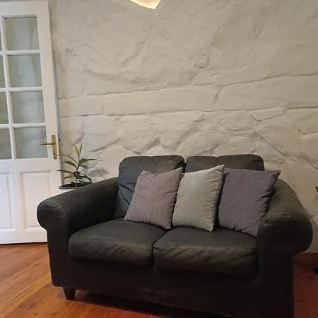 The House With Free Parking Semesterbostad *
