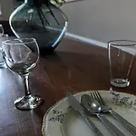 The House - Charming With Private Courtyard - Easy Parking - 300m From *