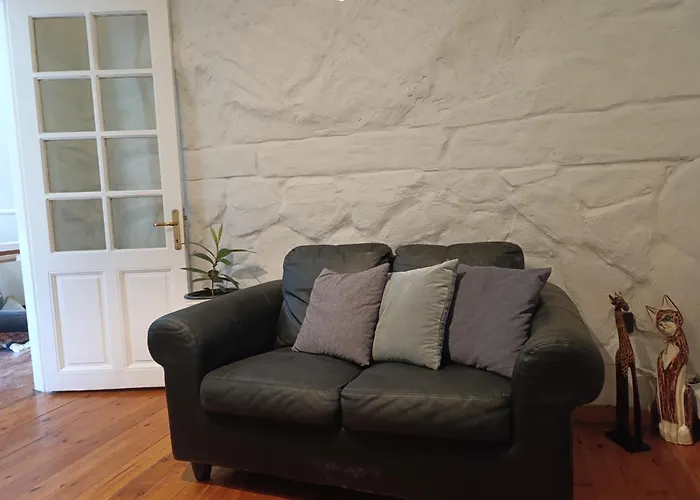 The House - Charming With Private Courtyard - Easy Parking - 300m From Ferienhaus *
